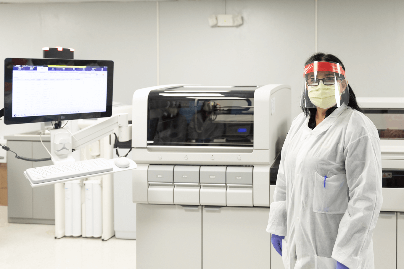 Centro Médico Episcopal San Lucas adquiere novedoso equipo para pruebas de laboratorio