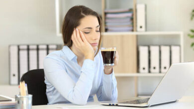 Mujer con narcolepsia