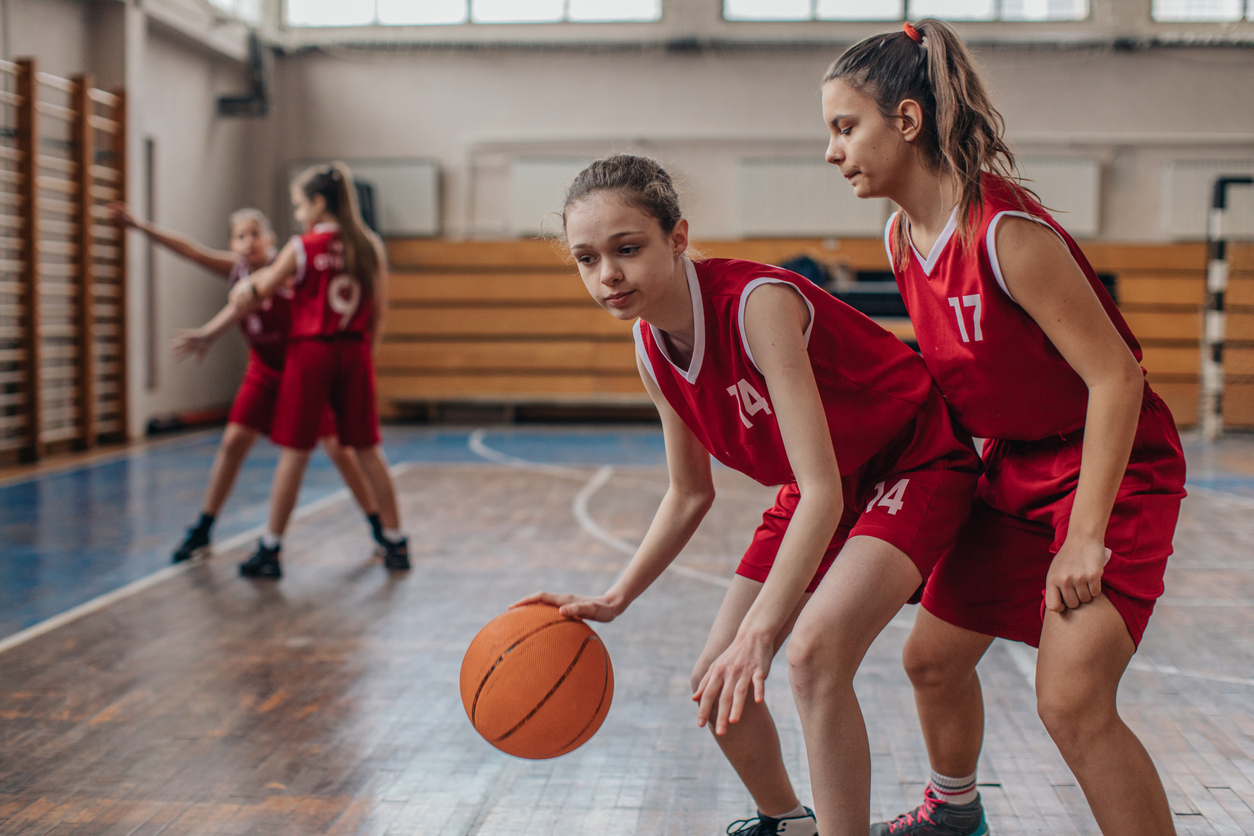 ¿Práctica de deportes en las niñas?