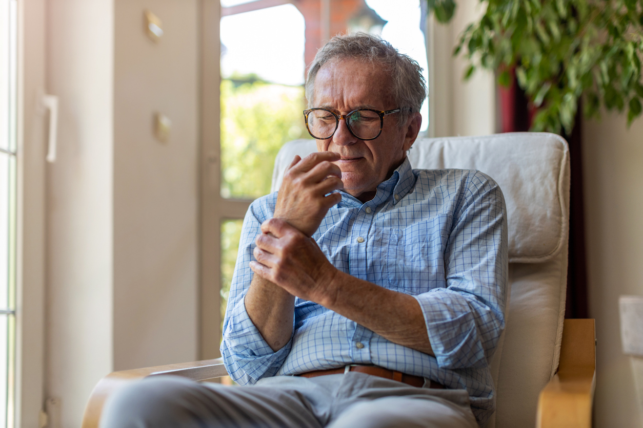 De la artritis reumatoide: Síntomas, factores de riesgo y prevención