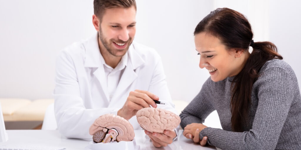 Qué hacer si alguien presenta un ataque cerebral