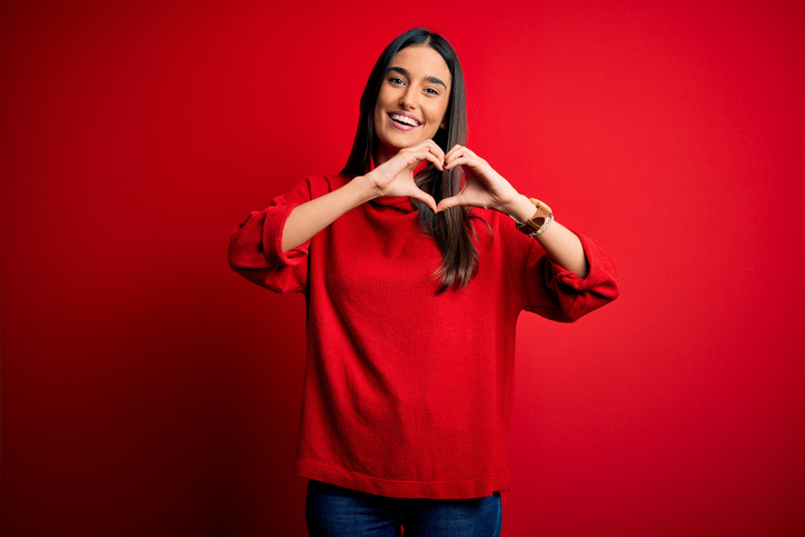 Para el Día de Vestir de Rojo, 4 de febrero, se convoca a rodas las personas a vestir de rojo o a utilizar algún accesorio rojo