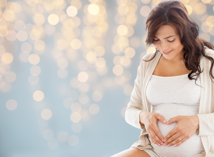Un pensamiento que puede ser recurrente es el temor a no ser una buena madre. Este no es un miedo completamente negativo: después de todo, te estás preparando para una tarea exigente y, en el caso de un primer embarazo, completamente nueva.