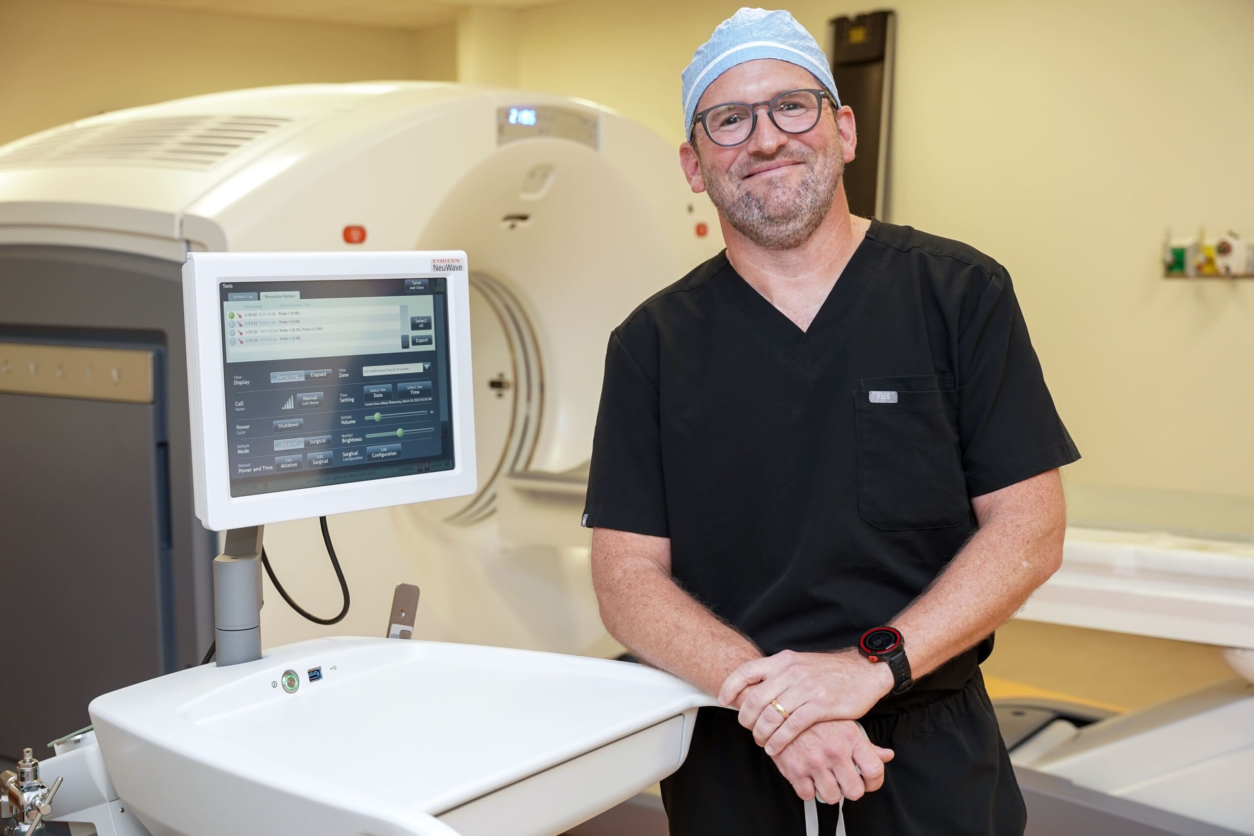 Es el primer hospital en adquirir el sistema NeuWave de ablación por microondas para el tratamiento de tumores