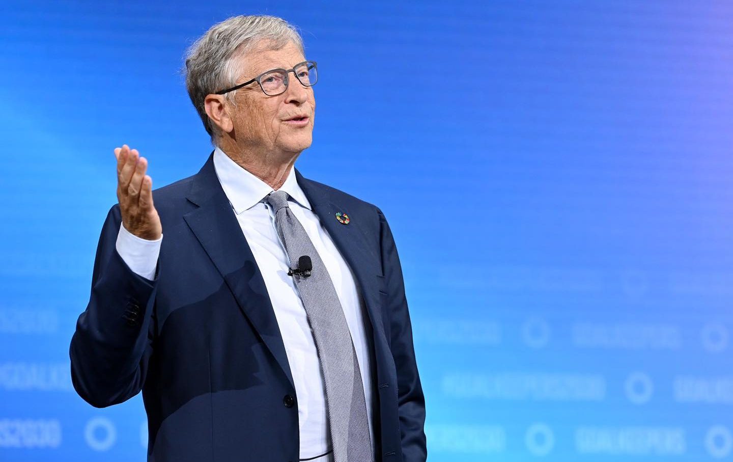 El apoyo de Bill Gates a estas nuevas iniciativas científicas es un paso importante en la búsqueda de una vacuna efectiva contra el VIH.