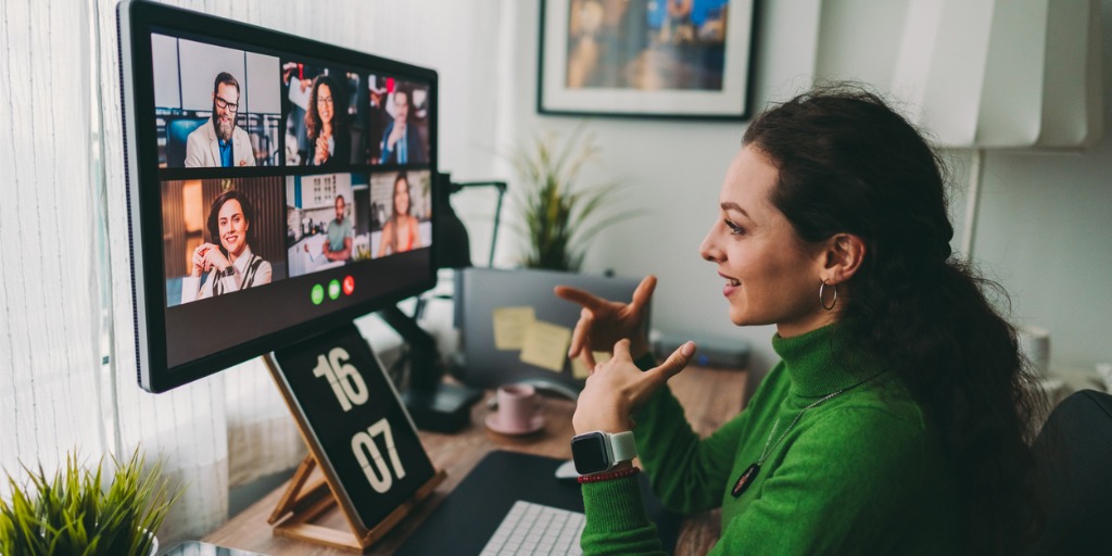 La dismorfia de Zoom es un fenómeno psicológico que ha surgido en el contexto de la era digital y la prevalencia de las videoconferencias en línea.