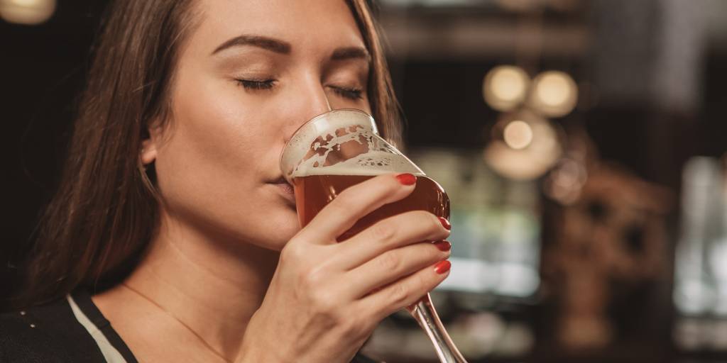 Consumo de alcohol relacionado con daño cerebral