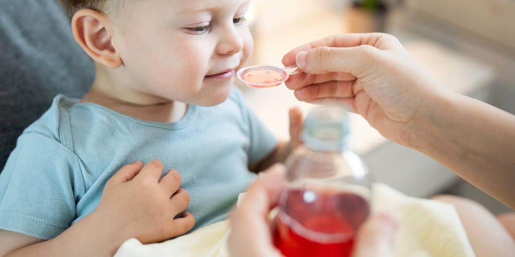 Antibióticos en menores de dos años incrementa riesgo de obesidad